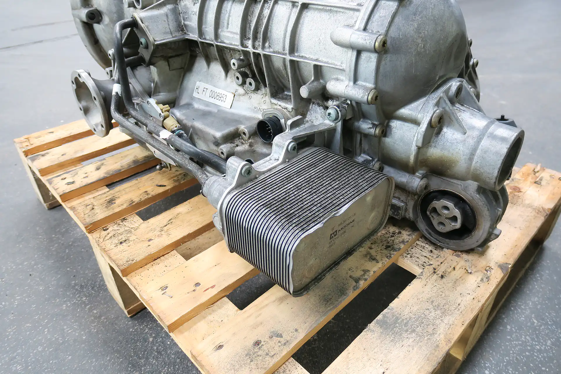 Porsche 911 996 C2 3.4 Tiptronic Getriebe Automatik A9600 - 103 ZF Getriebe 5 HP-19 gear box – Bild 7