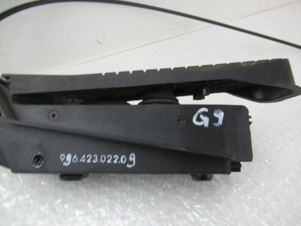 Gasbetätigung Gaspedal Rechtslenker Passend für Porsche 911 996 99642302209 – Bild 3