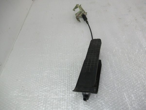 Gasbetätigung Gaspedal Linkslenker Passend für Porsche 911 996 99642302902